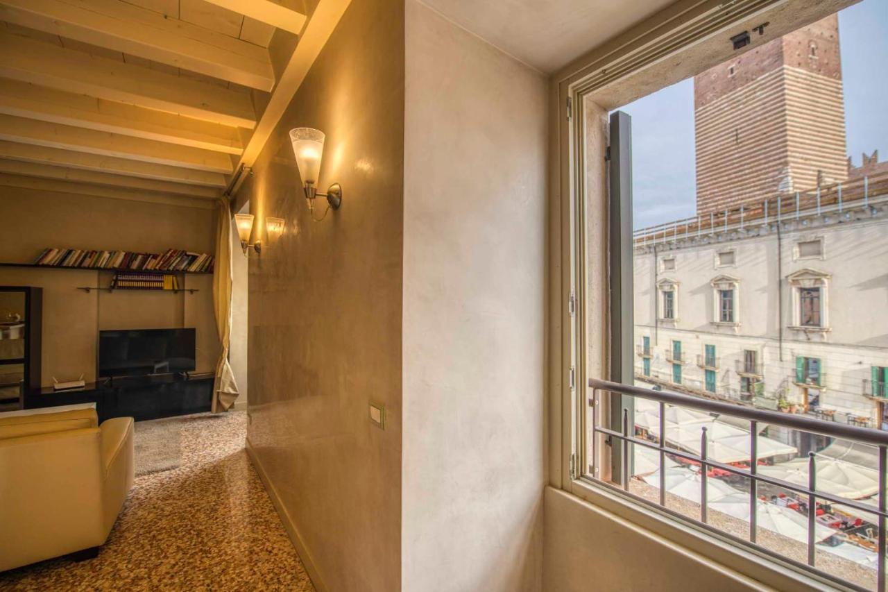 Apartmentsarena - Suite Mercatorum - Piazza Erbe Verona Exterior foto